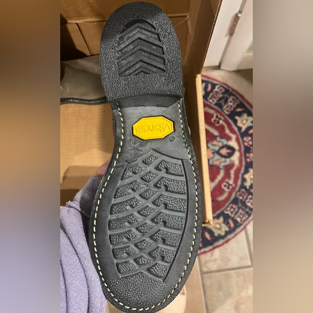 NWB Chippewa Boots - Picture 9 of 10